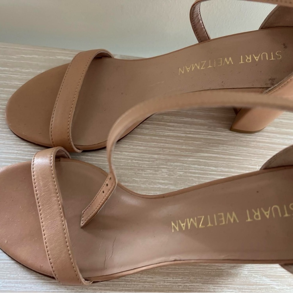 Stuart Weitzman Neutral Leather Sandals 37